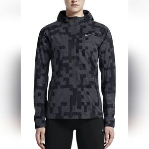 Nike Shield Women's Reflective Storm-Fit Performance Hooded Jacket